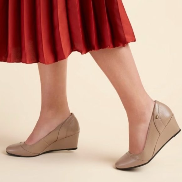 LifeStride Dreams Women's Dress Wedges (WIDE) - Picture 13 of 13